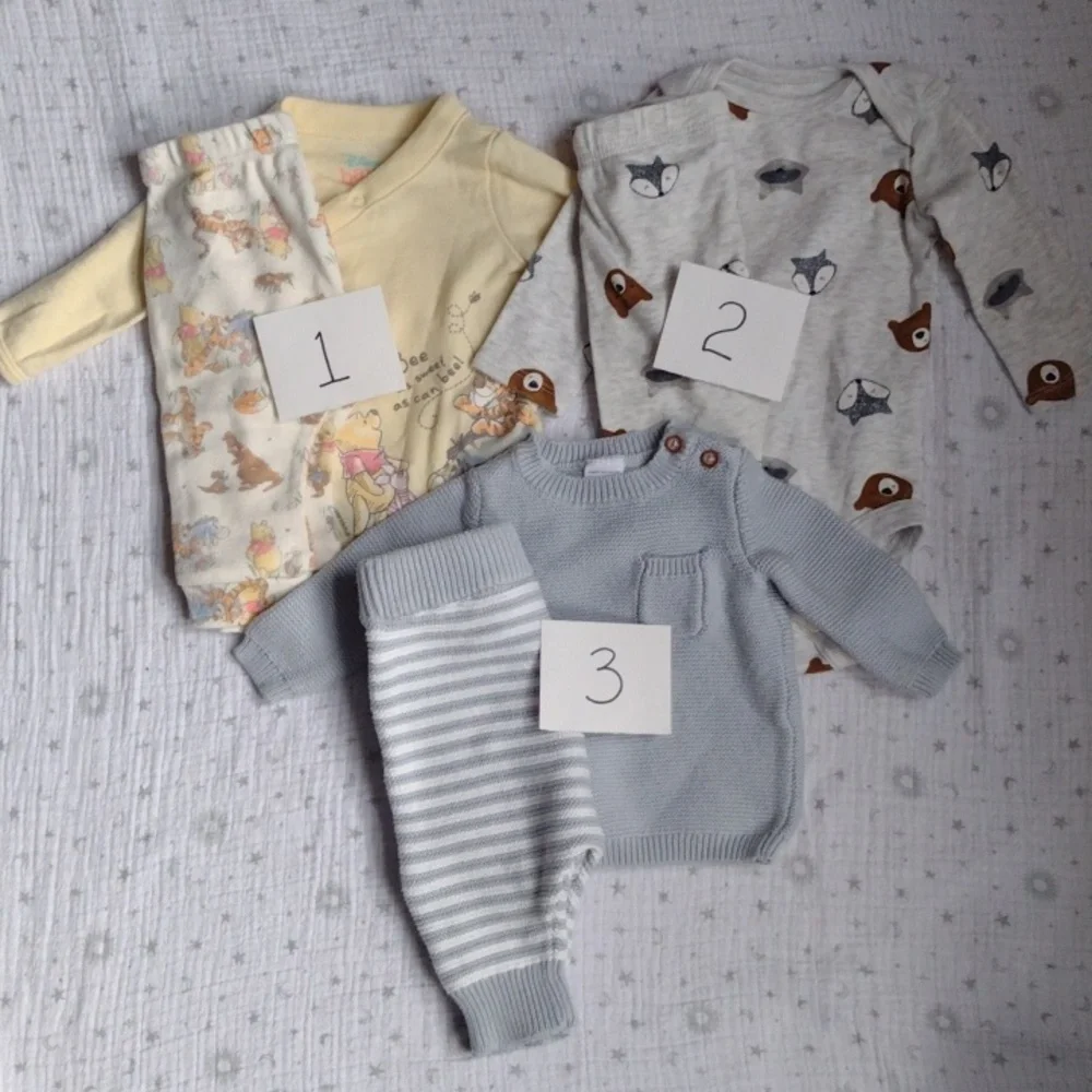 0-3 Month Set Bundle - Picture 2 of 11